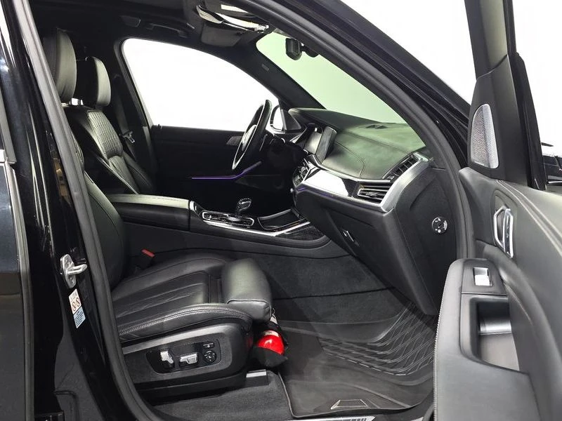 BMW X7 xDrive 40i M Sport 7STR| 335к.с.| ВКЛ.ТЕХНОТЕСТ, снимка 11 - Автомобили и джипове - 55691812