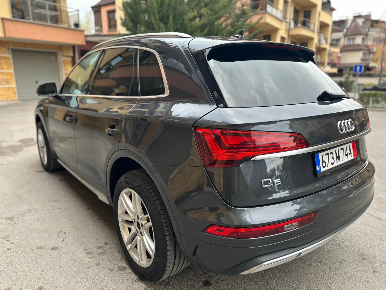 Audi Q5 2.0 TFSI Quattro Mild Hybrid  - изображение 6