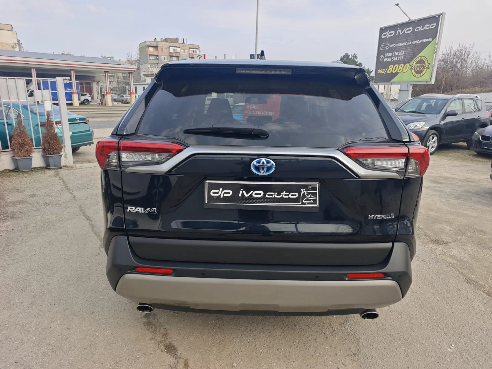 Toyota Rav4 HYBRID  - изображение 4