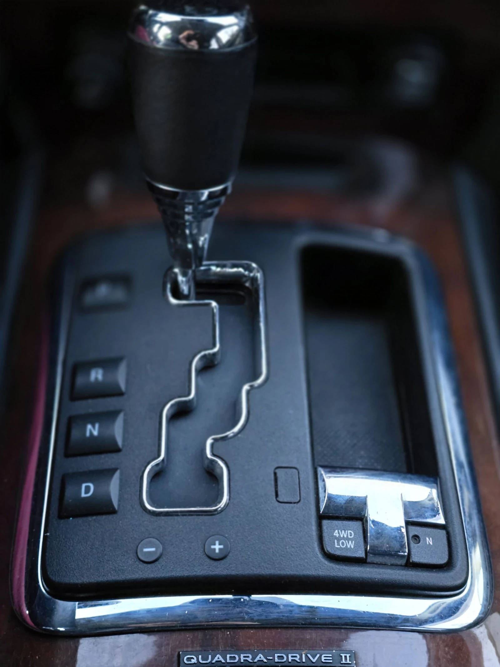 Jeep Grand cherokee Overland, Facelift, CRD, снимка 13 - Автомобили и джипове - 53749573