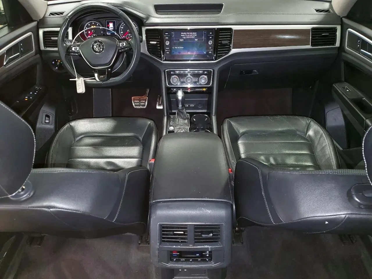 VW Atlas, снимка 8 - Автомобили и джипове - 54642213