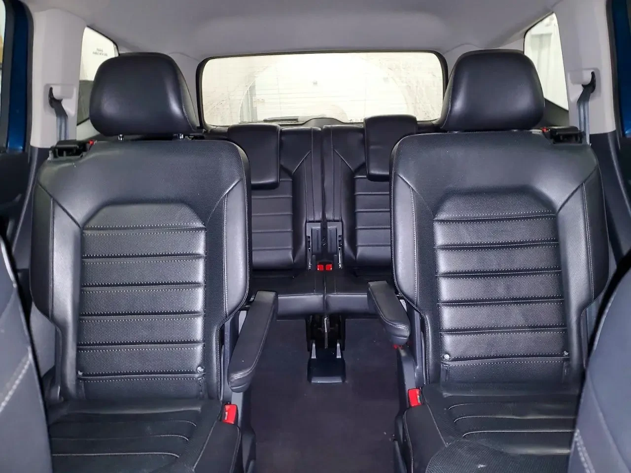 VW Atlas, снимка 9 - Автомобили и джипове - 54642213