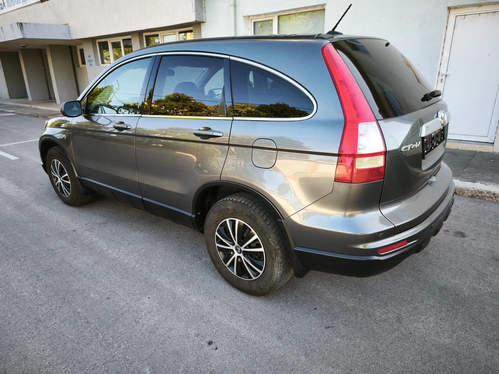 Honda Cr-v 2.4i/NAVI/КОЖА/4х4, снимка 7 - Автомобили и джипове - 54999641