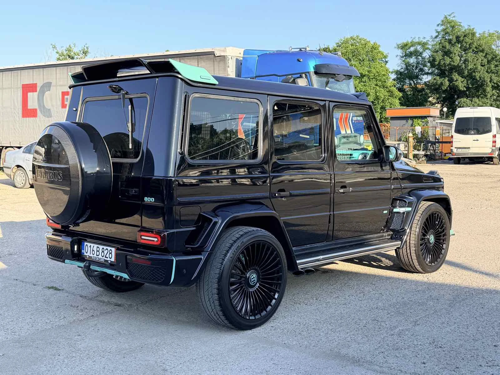Mercedes-Benz G 63 AMG Brabus body kit Big Screen, снимка 3 - Автомобили и джипове - 55047211