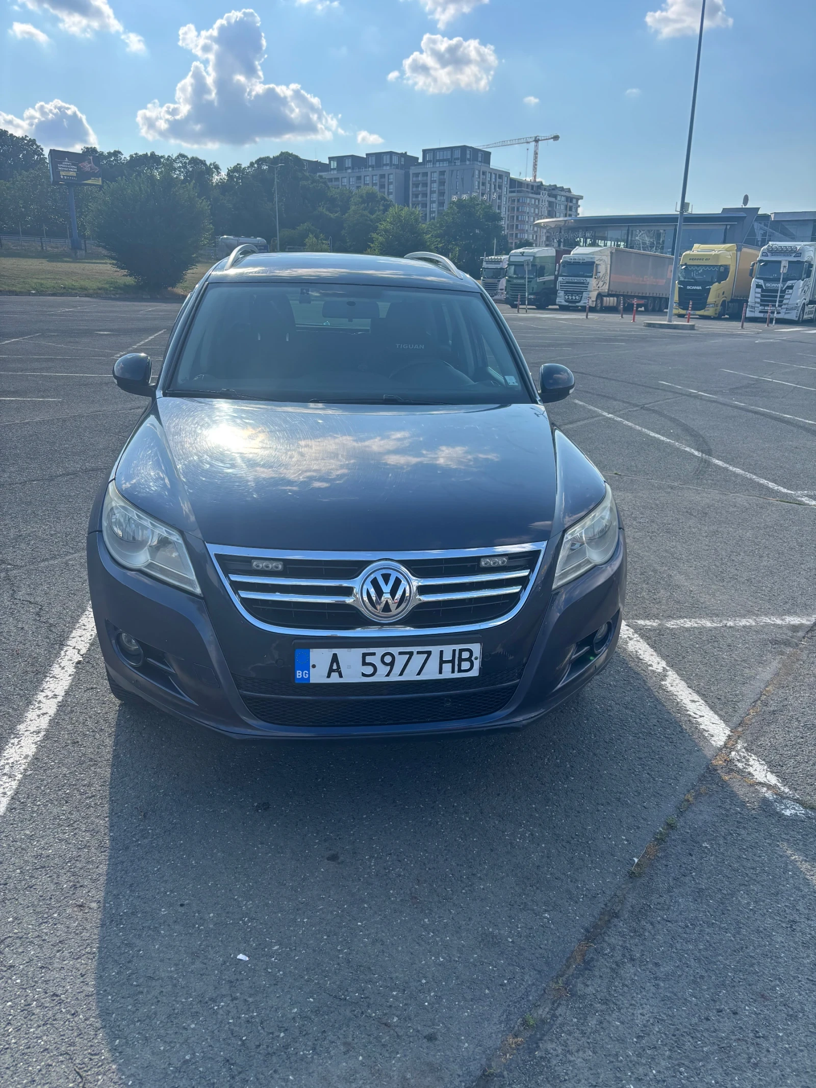 VW Tiguan 2.0 TDI. 4x4, снимка 2 - Автомобили и джипове - 55155172