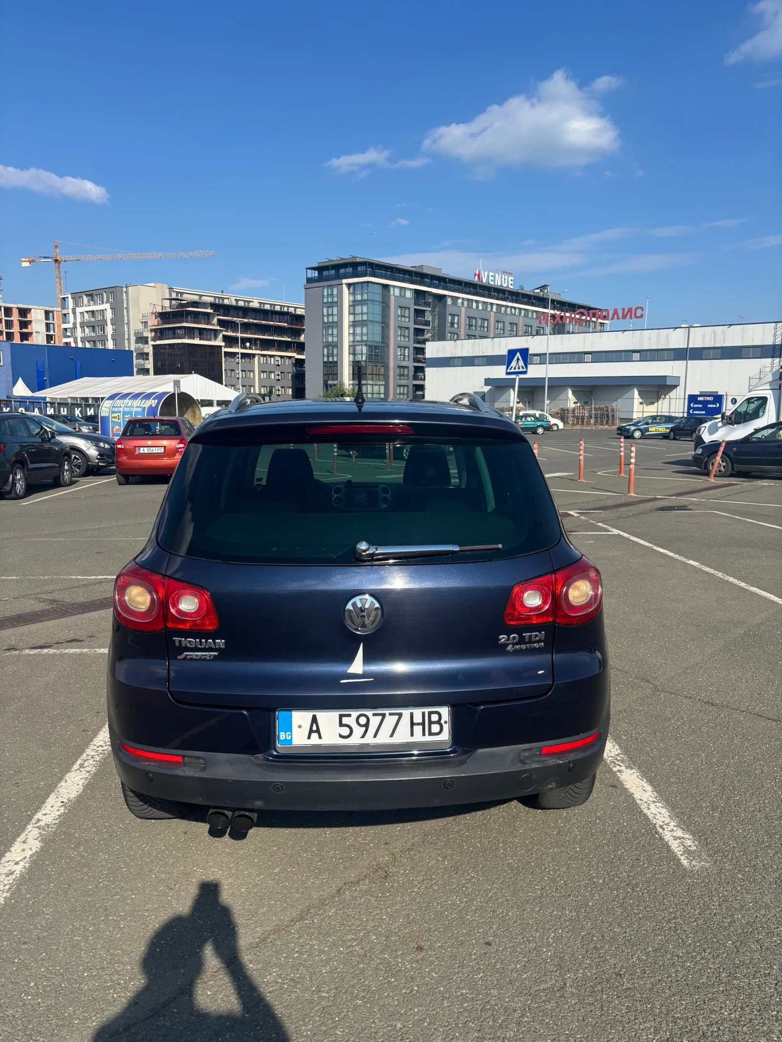 VW Tiguan 2.0 TDI. 4x4, снимка 3 - Автомобили и джипове - 55155172