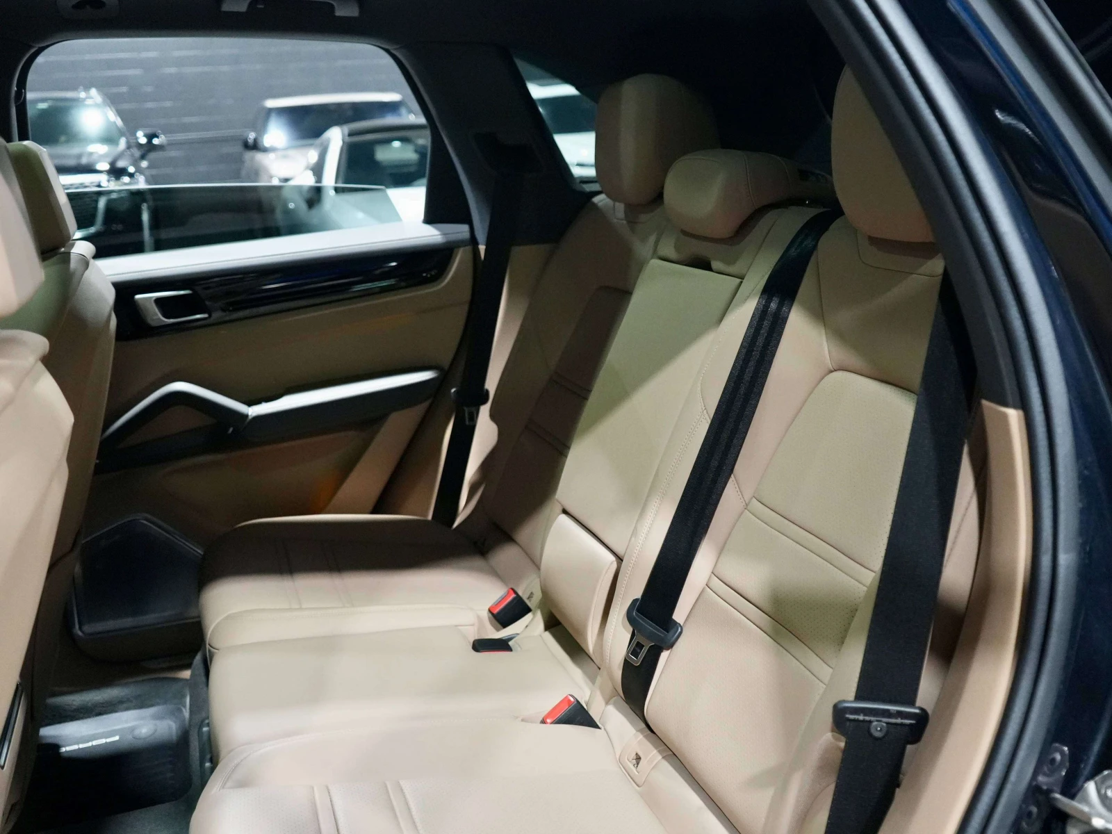 Porsche Cayenne S 2.9| PANO| BURMESTER| NIGHT VISION* ФИКСИРАНА ЦЕ, снимка 10 - Автомобили и джипове - 56058413