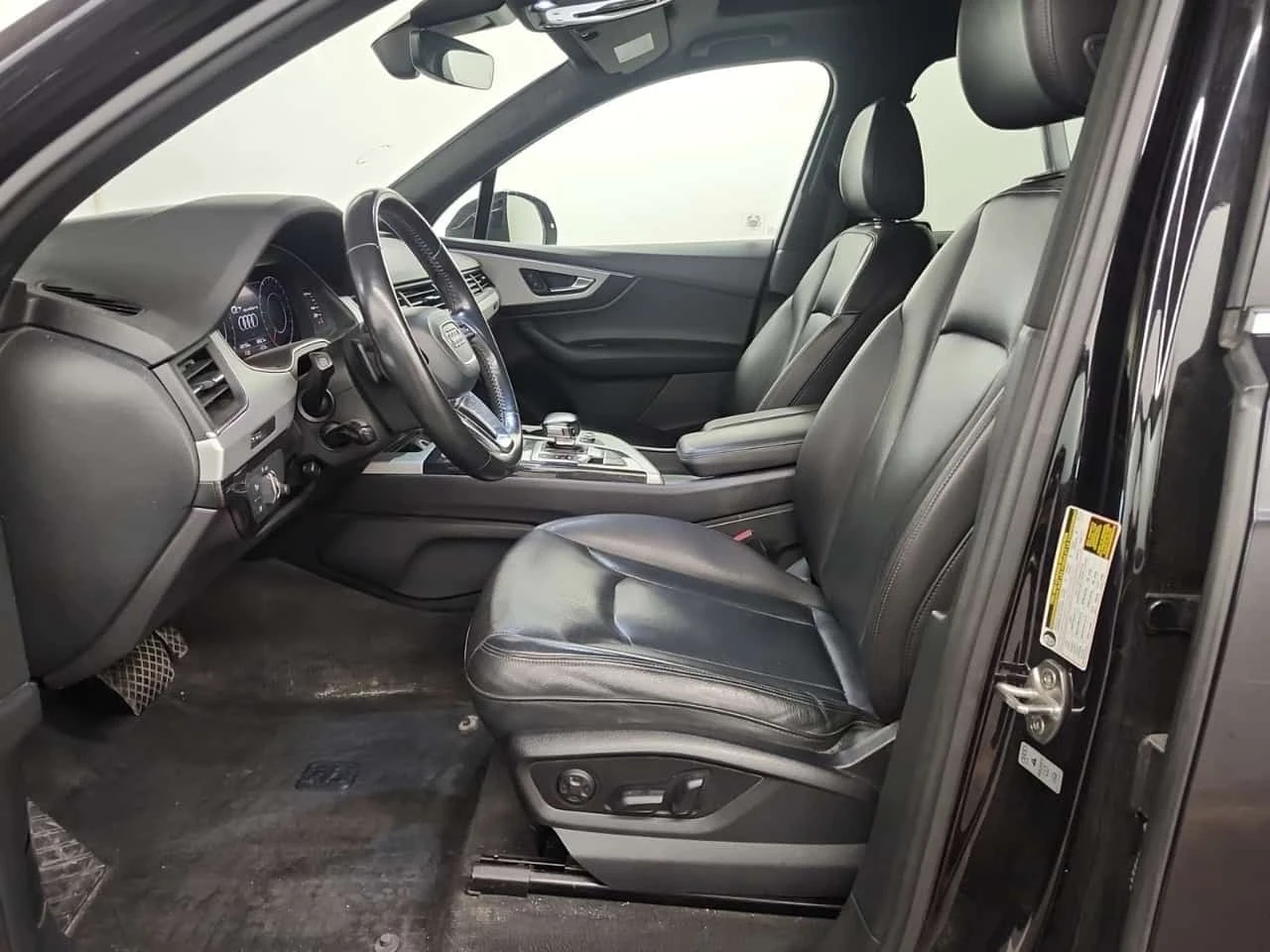 Audi Q7 3.0Т * TECHNIK * S LINE * ОБДУХВАНЕ * CARFAX * , снимка 7 - Автомобили и джипове - 56662639