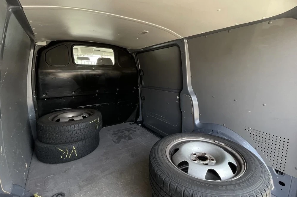VW Transporter 2.0TDI* 150кс* сДДС* Автомат* Подгрев* Germany - изображение 8