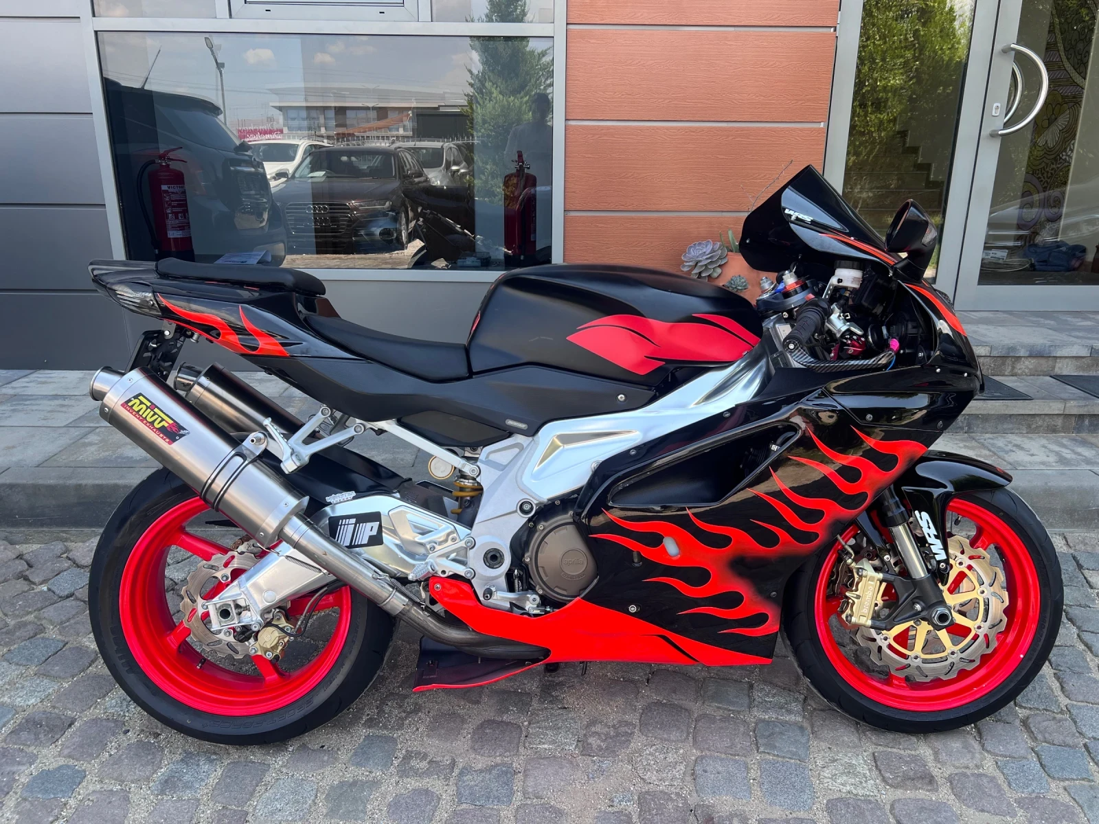 Aprilia RSV4 1000 