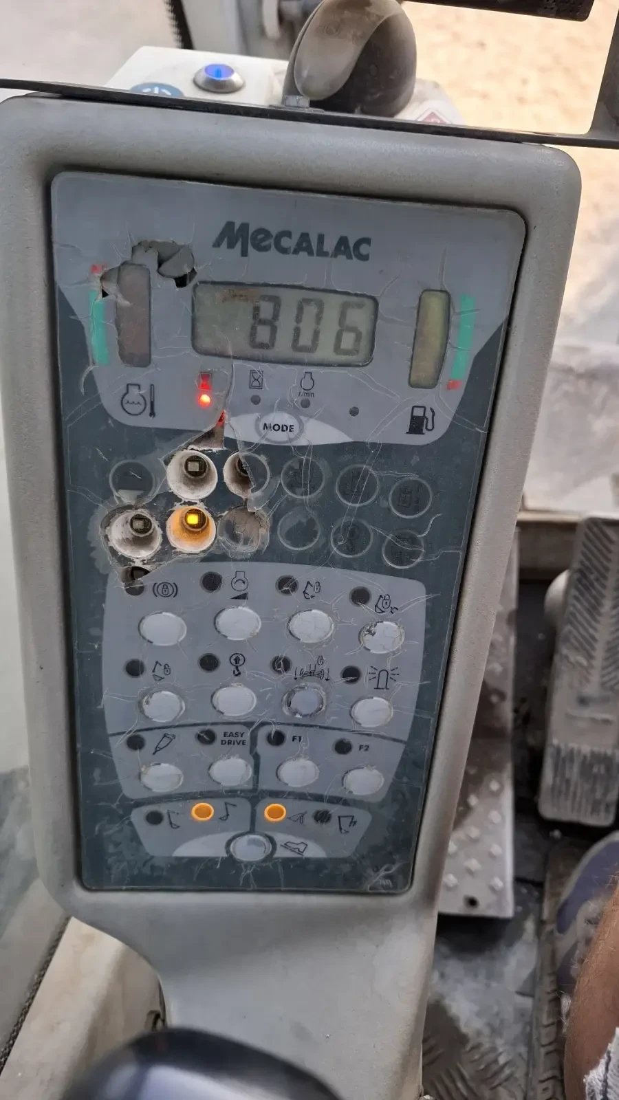  MECALAC 12 MXT+ 2+ +   | Mobile.bg   12