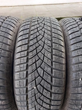 ����� �� �������� �� ���� 215/55R17