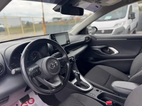 Toyota Yaris 1.5Hybrid e-CVT, снимка 11