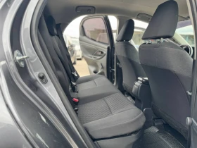Toyota Yaris 1.5Hybrid e-CVT, снимка 14