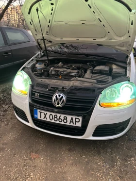 VW Golf 1.9, снимка 2