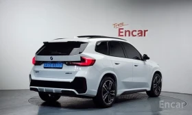 BMW iX1 xDrive 30 M Sport | 360 КАМЕРА| HEAD-UP| ШИБЕДАХ| , снимка 2