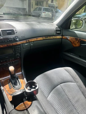 Mercedes-Benz E 270, снимка 13