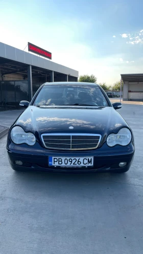 Mercedes-Benz C 180 1.8i. 129 кс., снимка 3