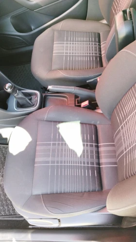 VW Polo 1.4 TDI Lounge Camera Navi EURO6 - 12290 лв. - 52252543 9