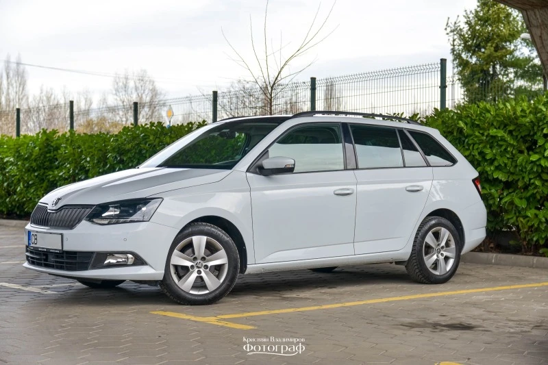 Skoda Fabia 1.0 TSI, снимка 3 - Автомобили и джипове - 47196534