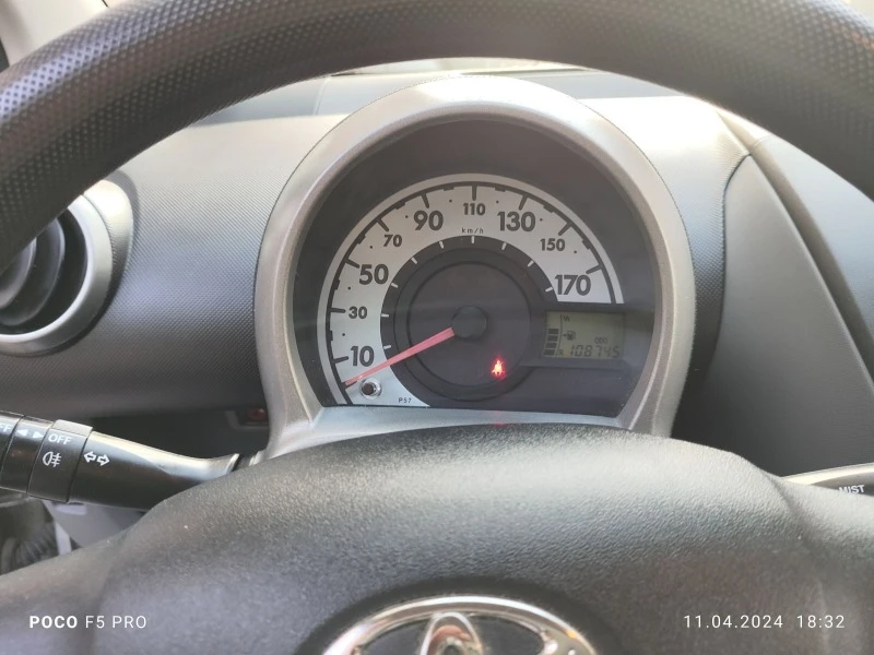 Toyota Aygo, снимка 13 - Автомобили и джипове - 45231904