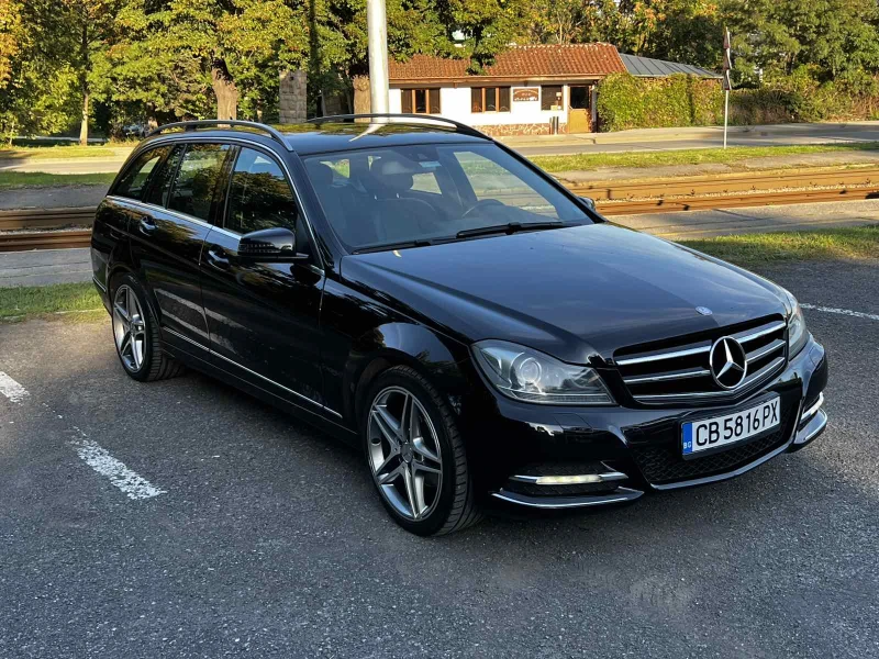 Mercedes-Benz C 220 Avangarde , снимка 4 - Автомобили и джипове - 47463331