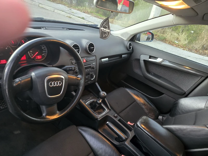 Audi A3 2.0tdi, снимка 5 - Автомобили и джипове - 52420231