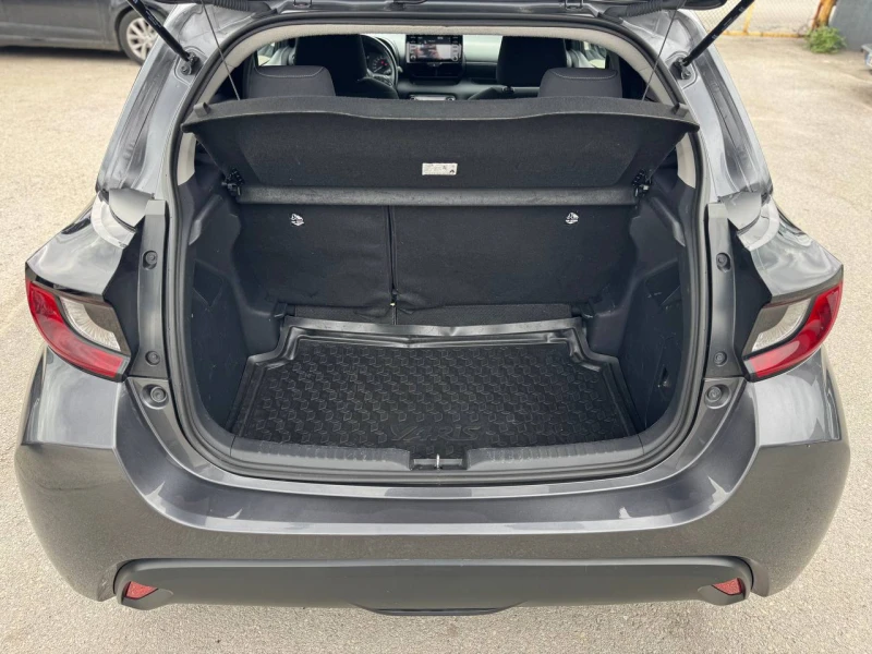 Toyota Yaris 1.5Hybrid e-CVT-10%, снимка 8 - Автомобили и джипове - 52041128
