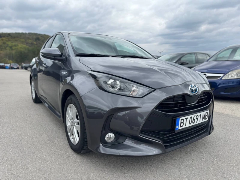 Toyota Yaris 1.5Hybrid e-CVT-10%, снимка 3 - Автомобили и джипове - 52041128