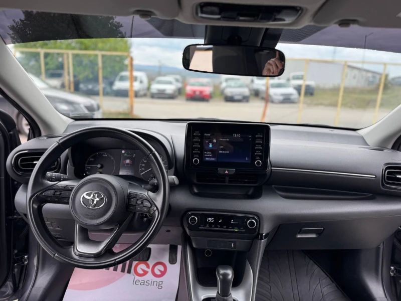 Toyota Yaris 1.5Hybrid e-CVT-10%, снимка 12 - Автомобили и джипове - 52041128