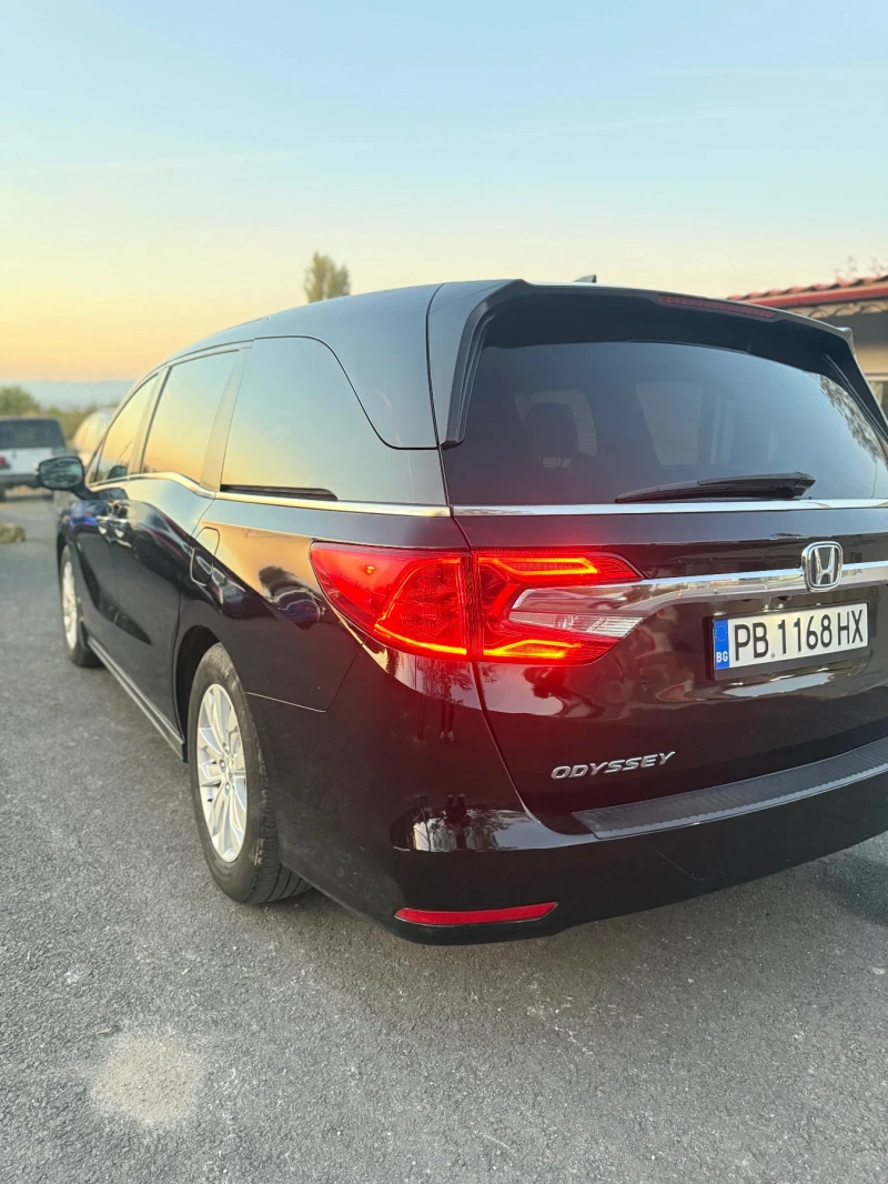Honda Odyssey 3.5 , снимка 8 - Автомобили и джипове - 52053633