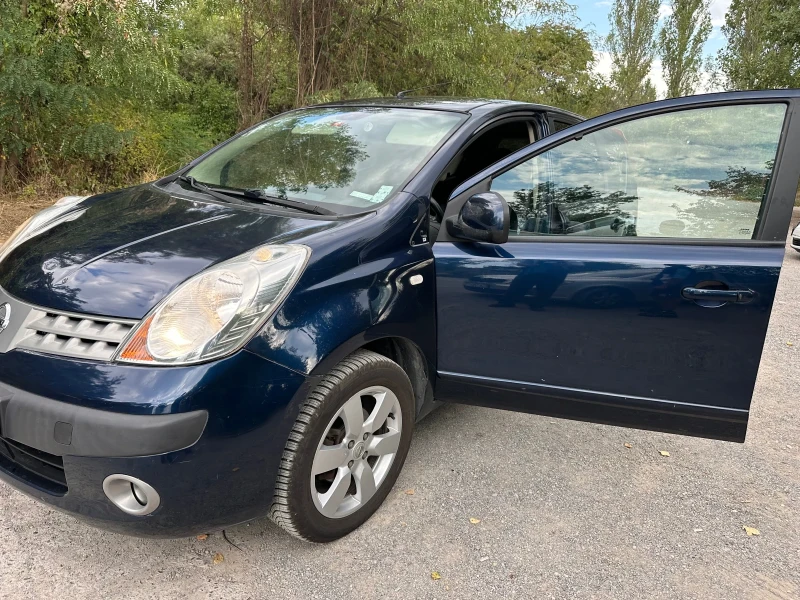 Nissan Note Автоматик, снимка 4 - Автомобили и джипове - 52412382