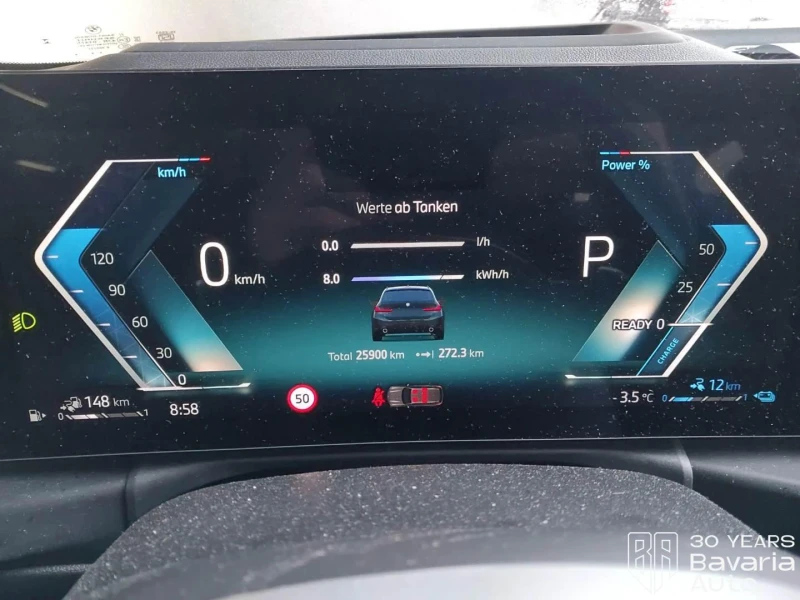 BMW 330 e xDrive Touring M Sport Paket Sportautomatic, снимка 10 - Автомобили и джипове - 52669540