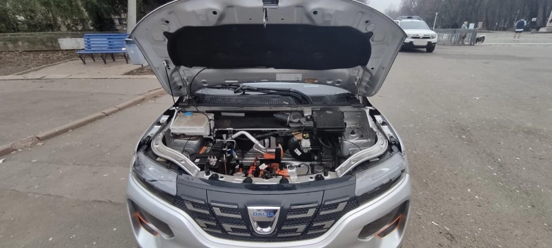 Dacia Spring EXTREME, снимка 4 - Автомобили и джипове - 52891498