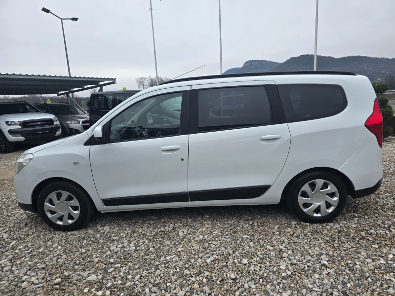 Dacia Lodgy 1.5DCI 90кс 7МЕСТА ! ! КЛИМАТИК, снимка 2 - Автомобили и джипове - 53132836