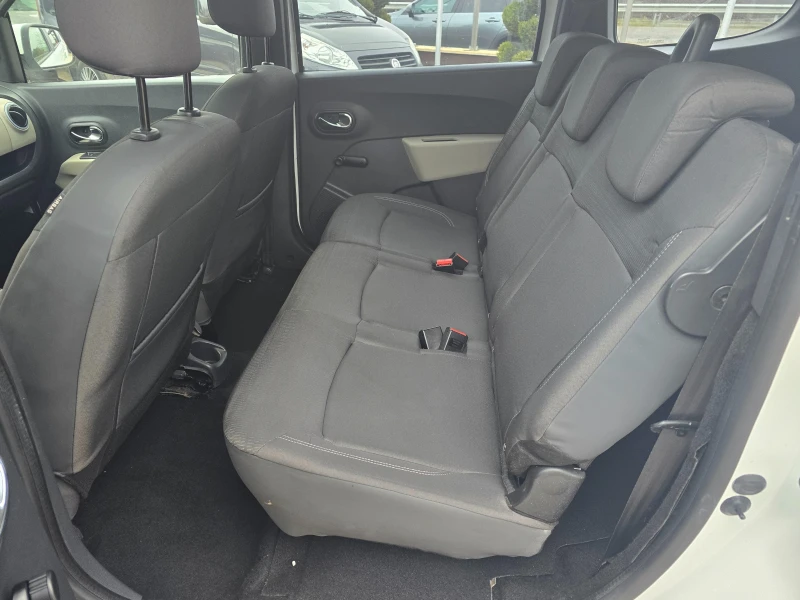 Dacia Lodgy 1.5DCI 90кс 7МЕСТА ! ! КЛИМАТИК, снимка 13 - Автомобили и джипове - 53132836