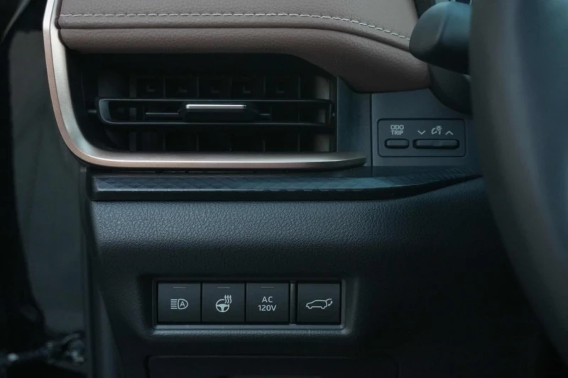 Toyota Grand Highlander * Hybrid Platinum MAX * CARFAX * БЕЗ ПЪРВОНАЧАЛНА , снимка 12 - Автомобили и джипове - 53185614