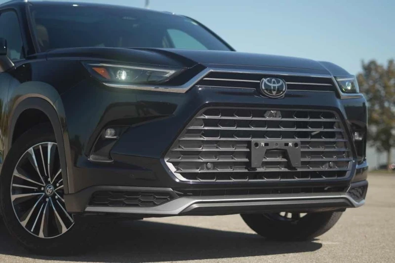 Toyota Grand Highlander * Hybrid Platinum MAX * CARFAX * БЕЗ ПЪРВОНАЧАЛНА , снимка 10 - Автомобили и джипове - 53185614