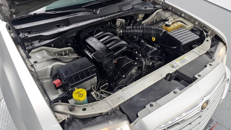 Chrysler 300c 2.7 autogeorge.com, снимка 6 - Автомобили и джипове - 53315261