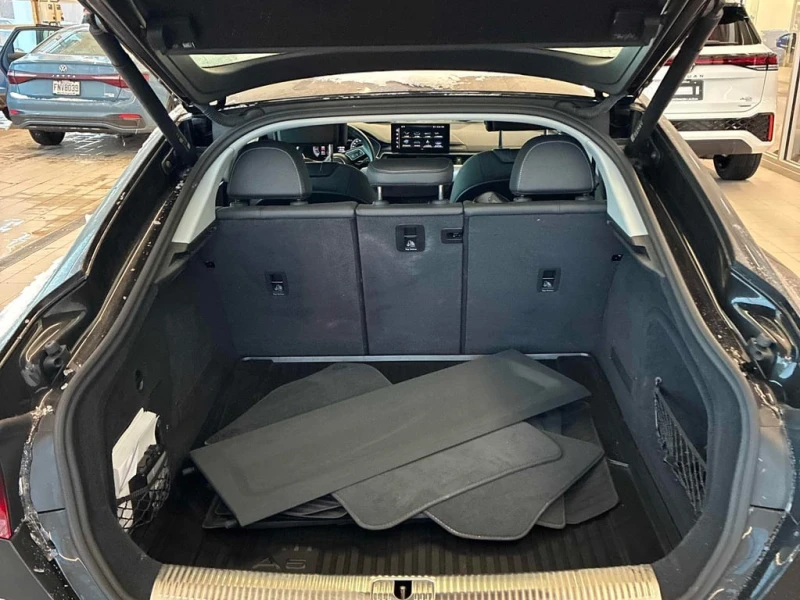 Audi A5 * Progressiv * CARFAX * КАМЕРА * ПОДГРЕВИ, снимка 17 - Автомобили и джипове - 53329951