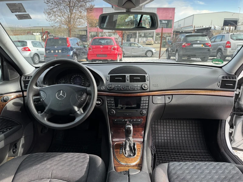 Mercedes-Benz E 200 Kompresor 2.0 163кс, снимка 11 - Автомобили и джипове - 53366373