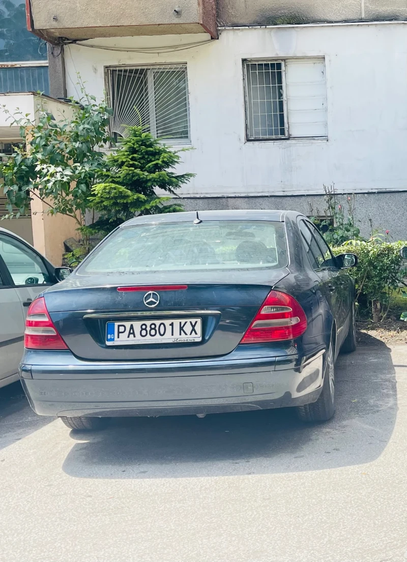 Mercedes-Benz E 220 2.2 cdi, снимка 7 - Автомобили и джипове - 53512241