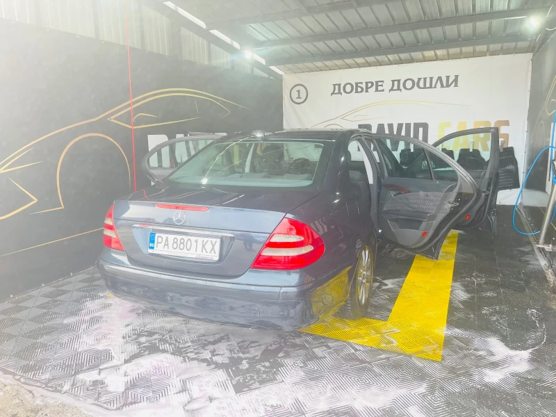 Mercedes-Benz E 220 2.2 cdi, снимка 4 - Автомобили и джипове - 53512241