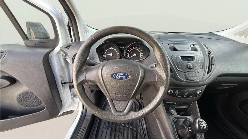 Ford Courier 1.5 TDCi, снимка 9 - Автомобили и джипове - 53515259