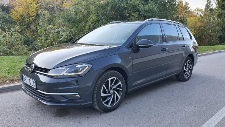 VW Golf 1.6 TDI DSG, снимка 1 - Автомобили и джипове - 47899114