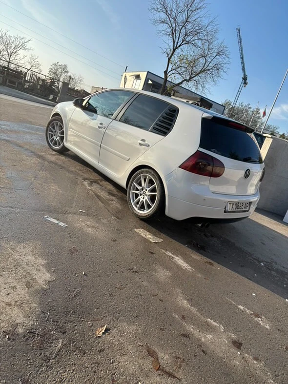 VW Golf 1.9, снимка 3 - Автомобили и джипове - 53953779