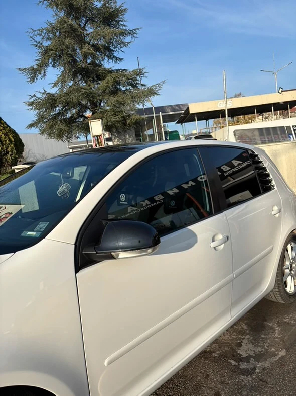 VW Golf 1.9, снимка 5 - Автомобили и джипове - 53953779