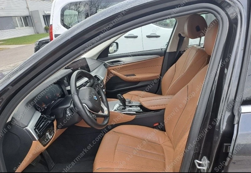 BMW 530 BMW 530d xDrive Touring Luxury Line (G31 LCI), снимка 9 - Автомобили и джипове - 55541334