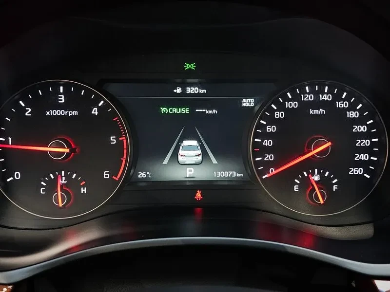 Kia K7 2.2 Diesel Limited, снимка 8 - Автомобили и джипове - 55834960