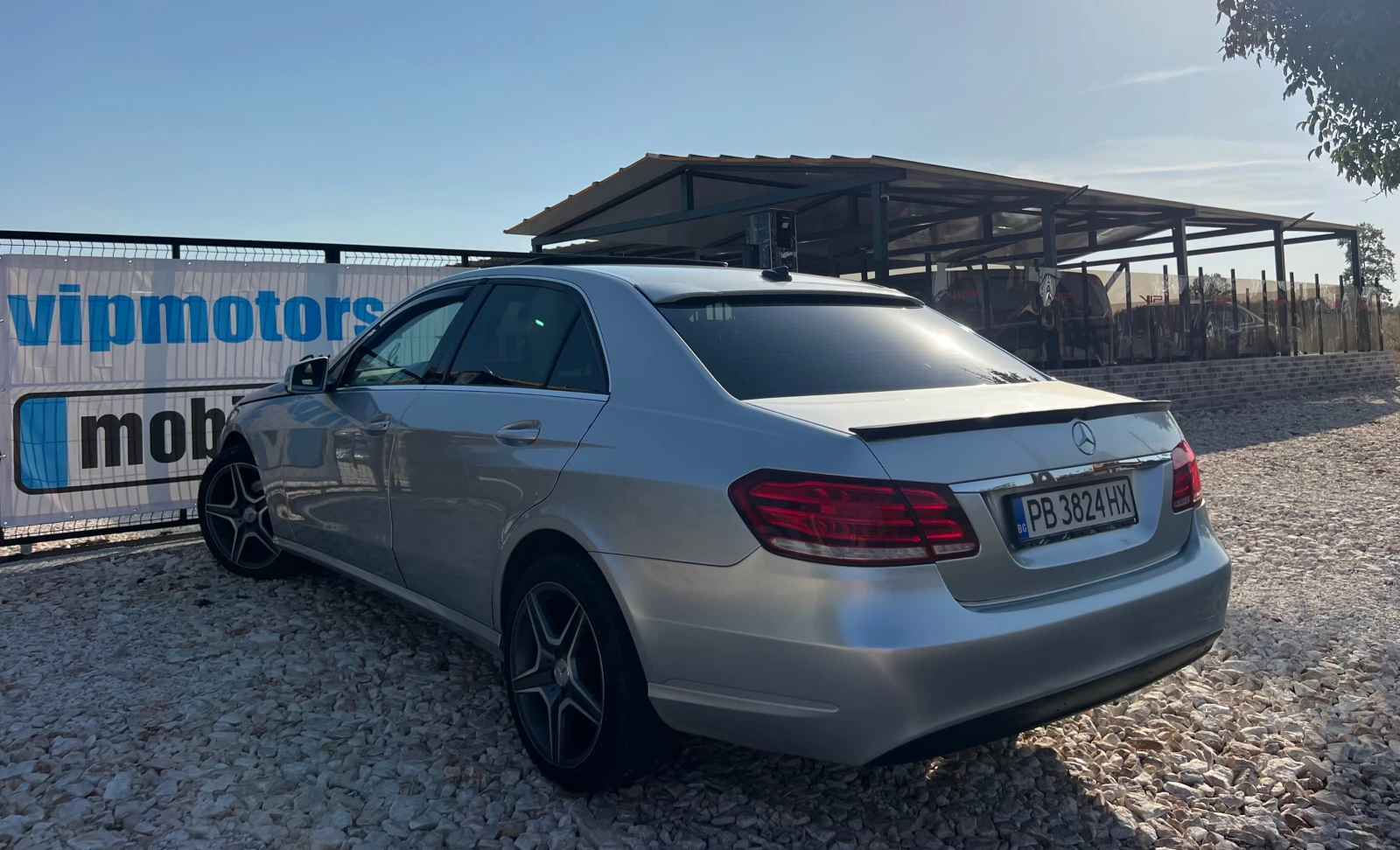 Mercedes-Benz E 220 CDI AMG-LINE/LED/XENON/NAVI/PODGREV/KOJA/UNIKAT - изображение 4